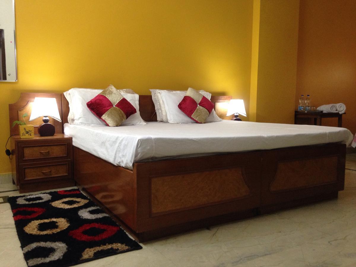 Parkash Bed And Breakfast Нью-Дели Экстерьер фото